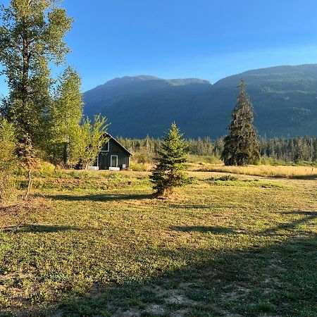 Country Home, Sleeps 6 Pets Friendly Port Alberni Buitenkant foto