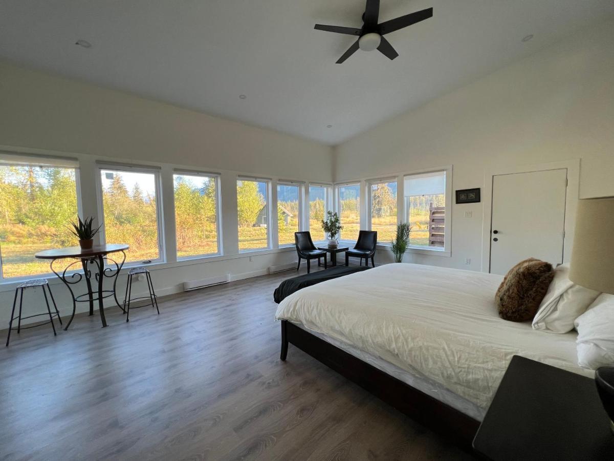 Country Home, Sleeps 6 Pets Friendly Port Alberni Buitenkant foto